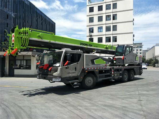 安岳县跨街广告牌的高空安装注意事项