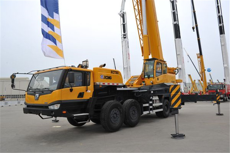 安岳县预约吊车后，多久能上门服务？24 小时应急响应吗？